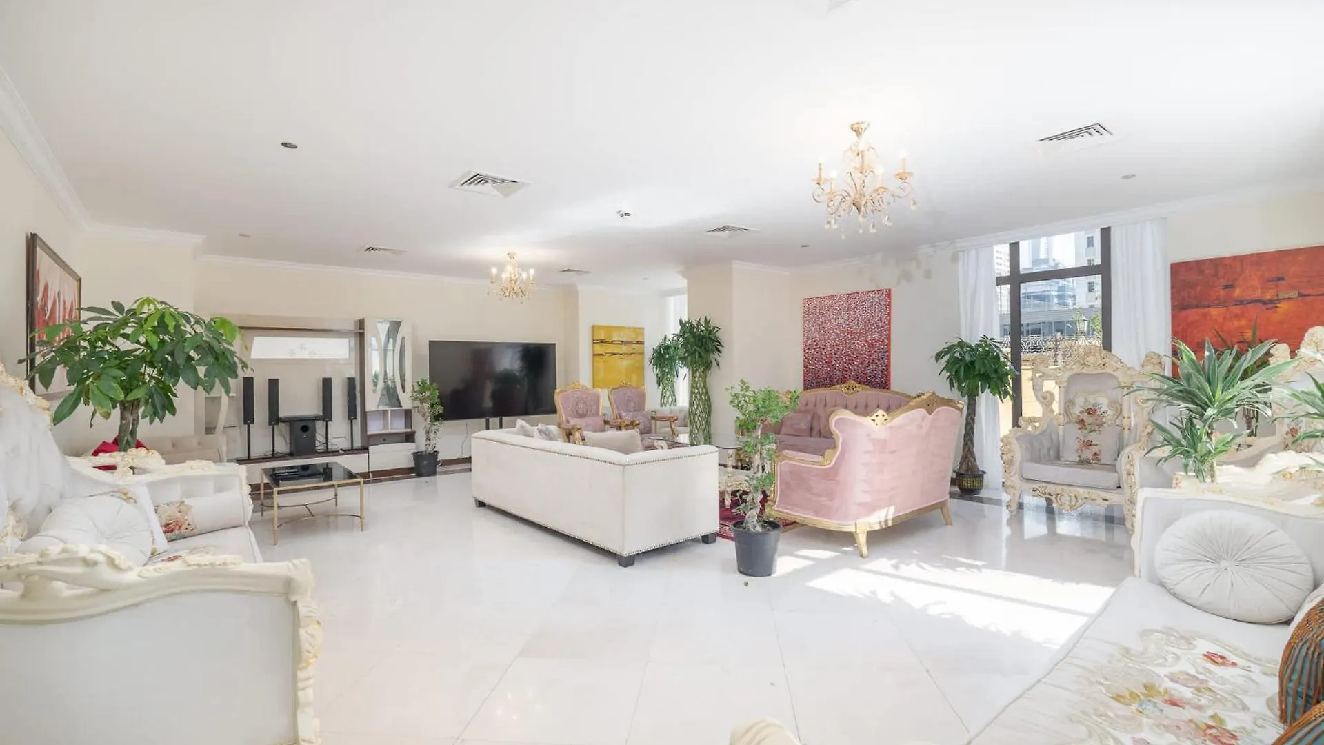 Apartment 5 Bedroom Flat In Jbr Near The Beach And Sleeps 9 Dubai