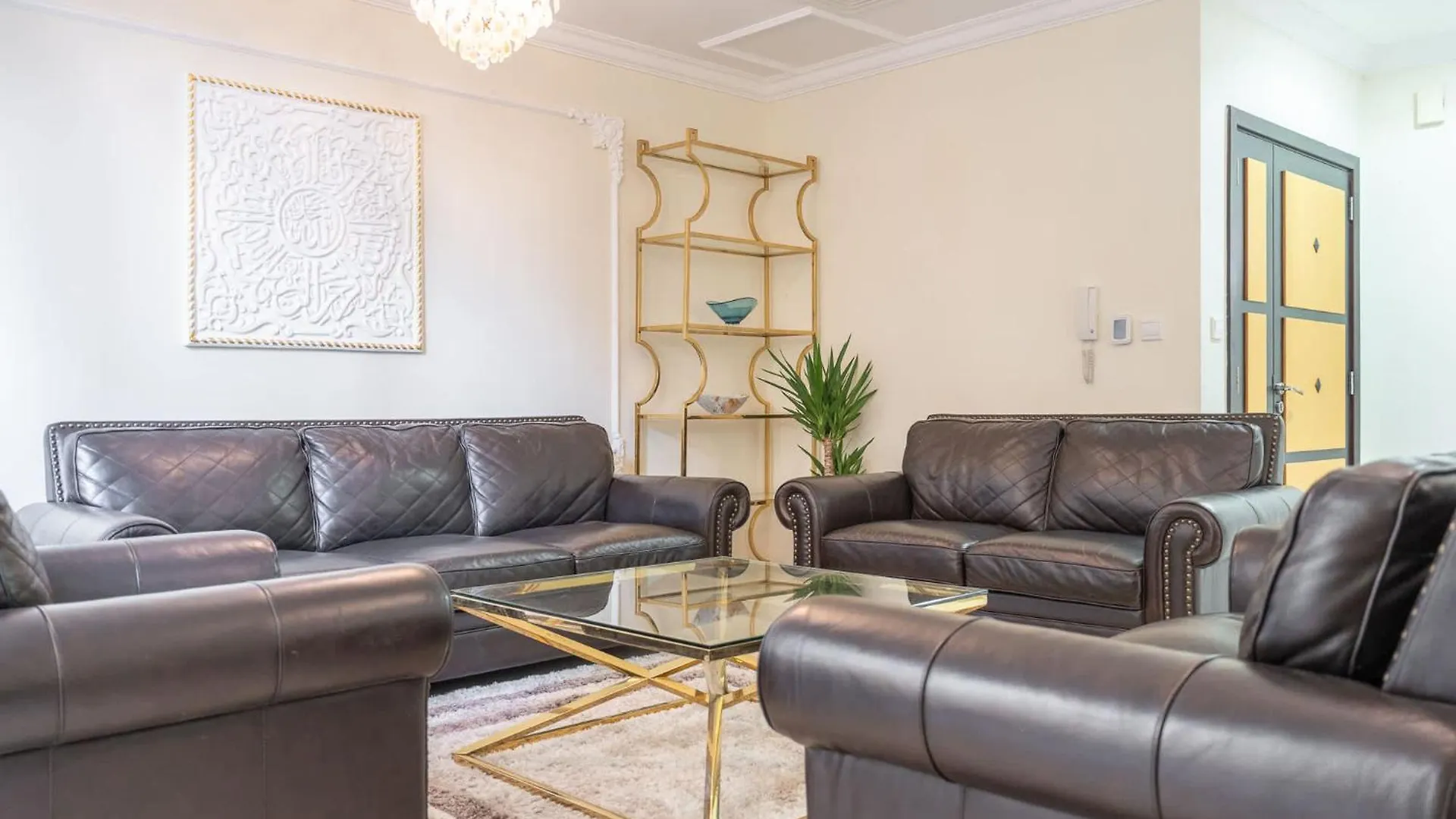 5 Bedroom Flat In Jbr Near The Beach And Sleeps 9 Dubai Apartment