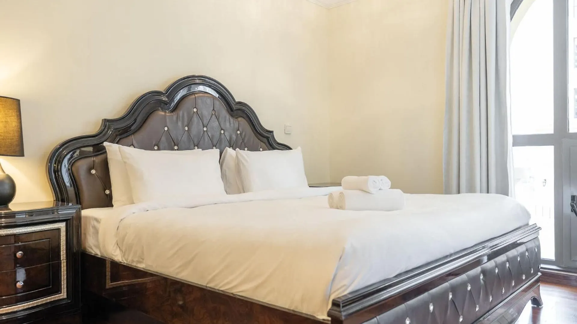 Apartment 5 Bedroom Flat In Jbr Near The Beach And Sleeps 9 Dubai United Arab Emirates